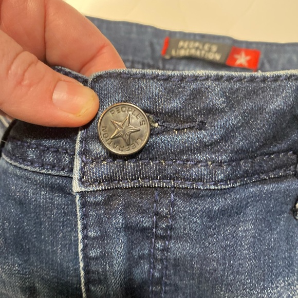 People’s Liberation Studded Star Pockets Slightly Distressed Jeans Size 29 - Picture 11 of 16